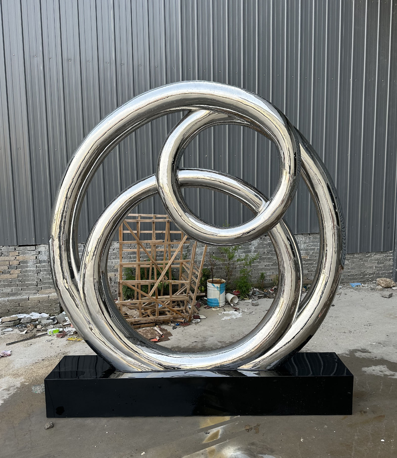 Circular
