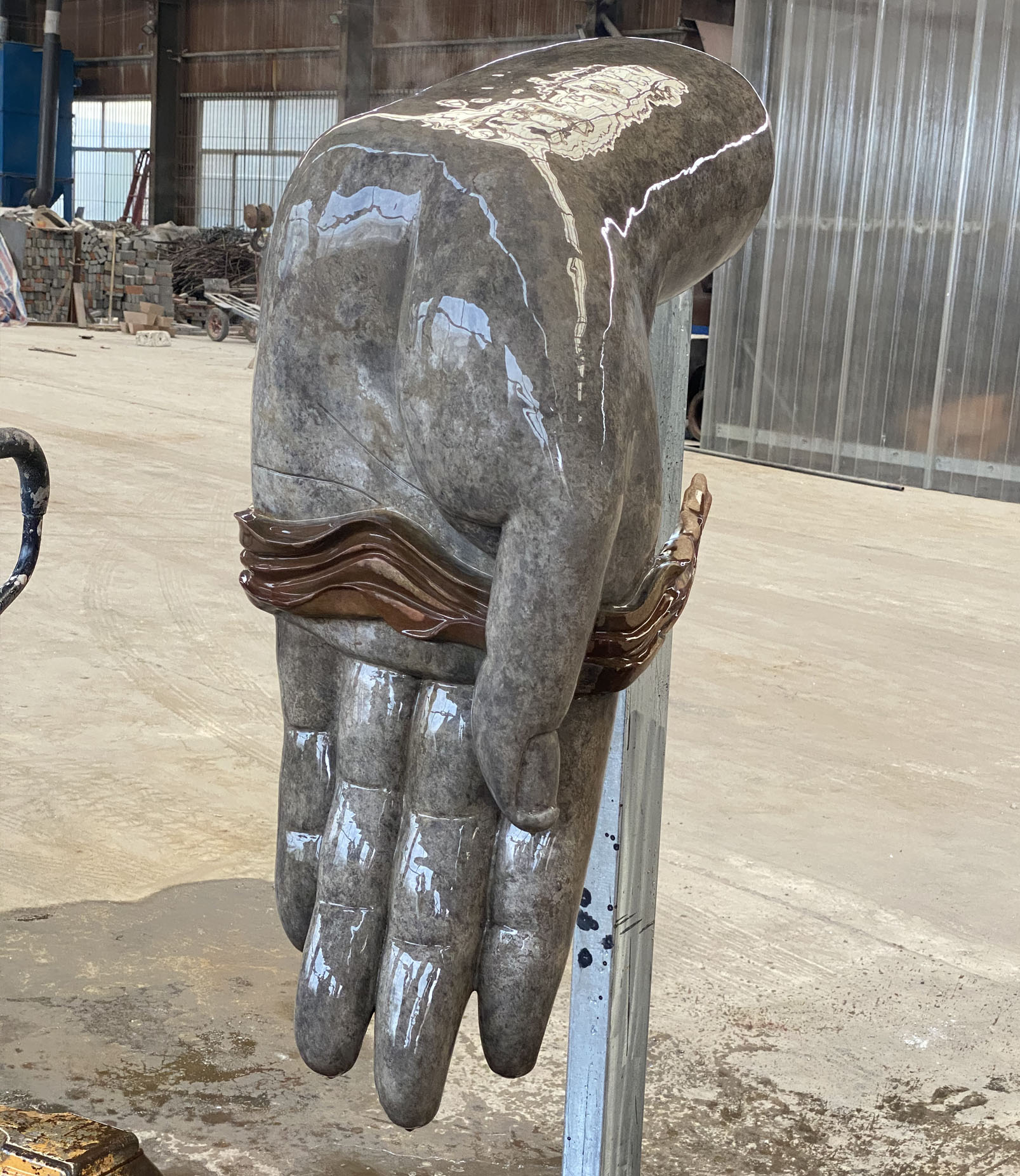 Giant Hand